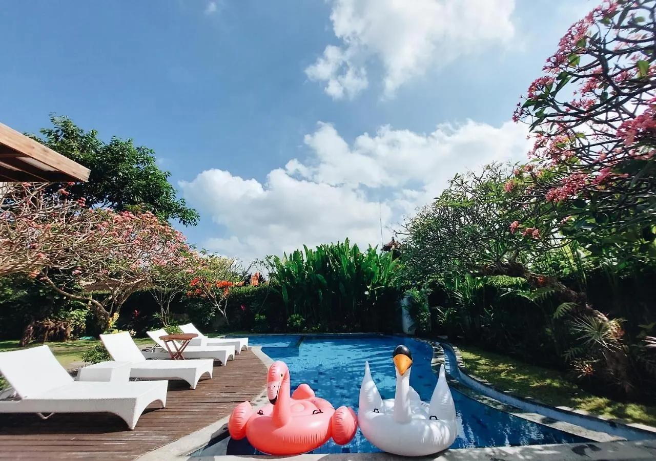 Resort Harmony Beach Suite Seminyak