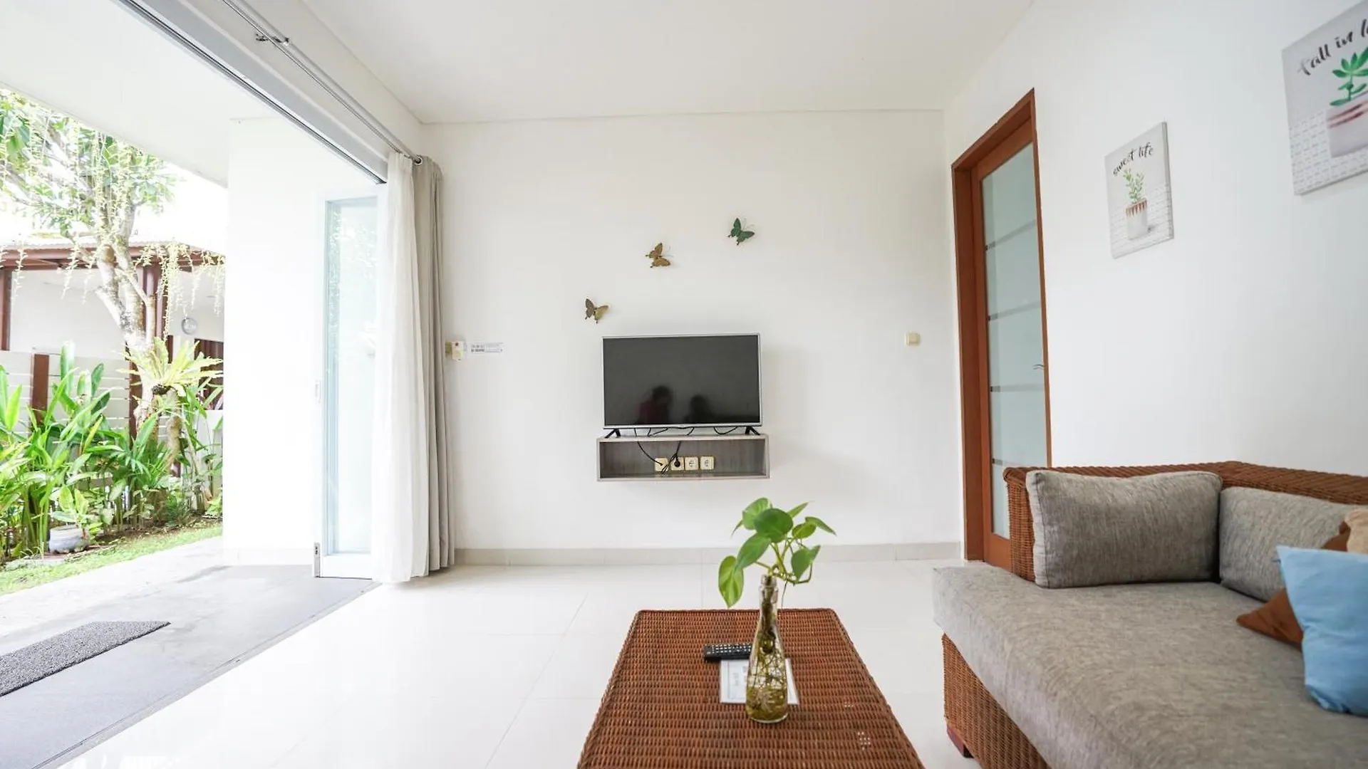 Harmony Beach Suite Σεμινιάκ