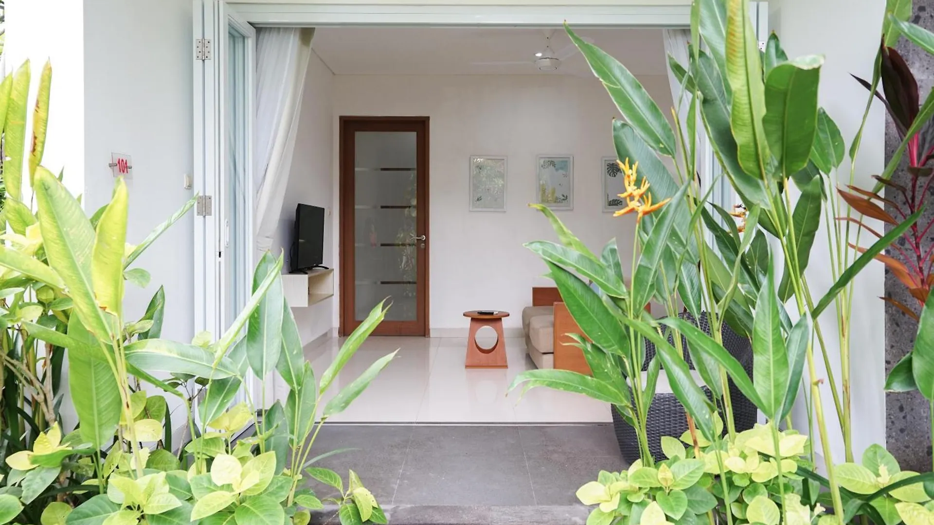 Harmony Beach Suite Seminyak