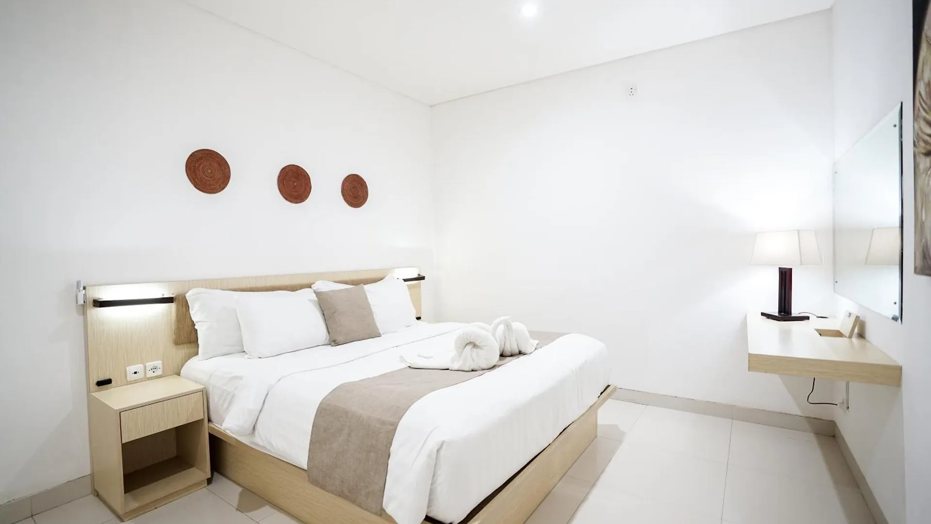 Resort Harmony Beach Suite Seminyak