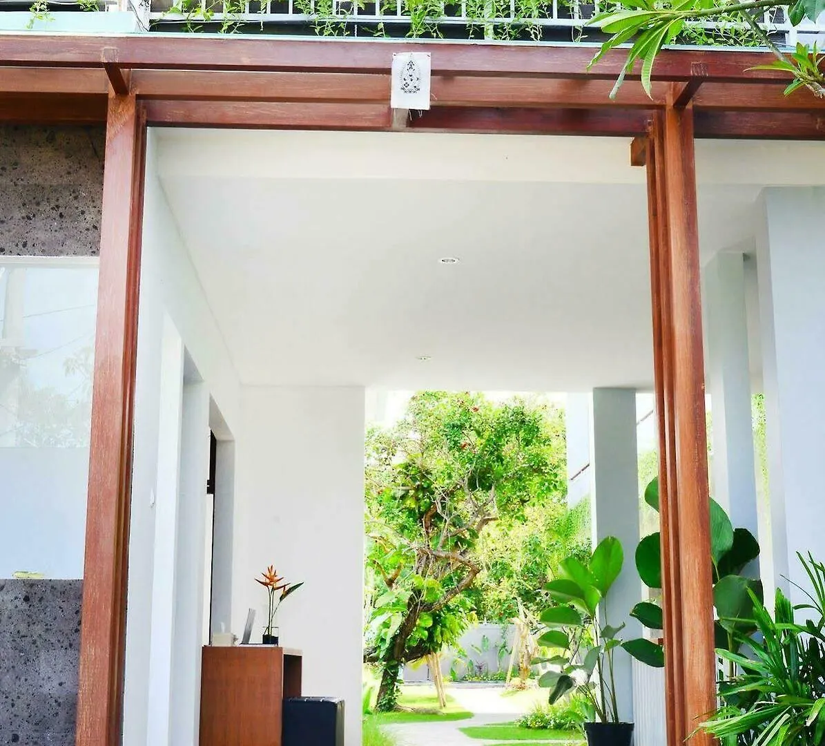 Resort Harmony Beach Suite Seminyak