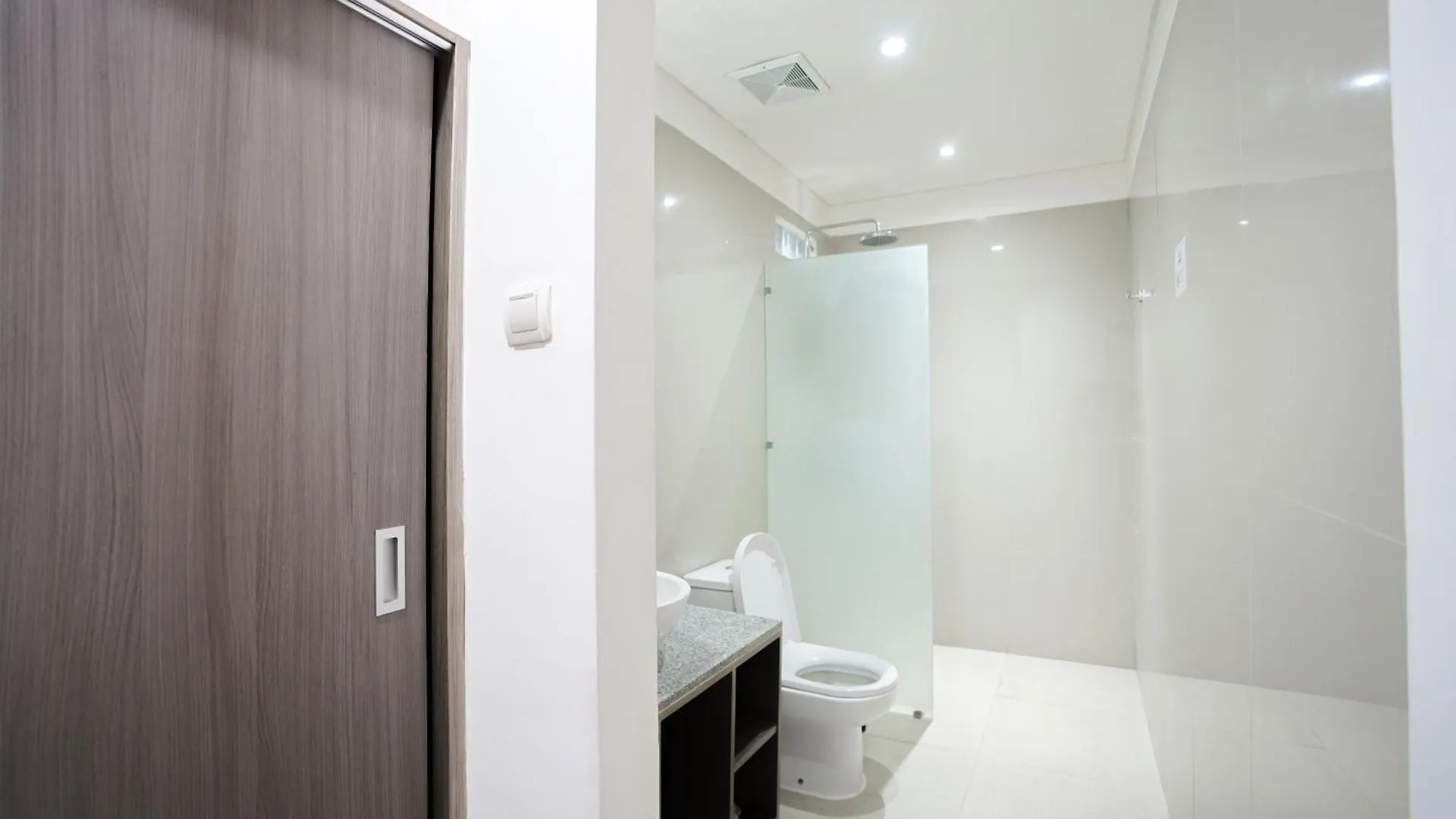 Harmony Beach Suite Seminyak  Resort Seminyak (Bali)