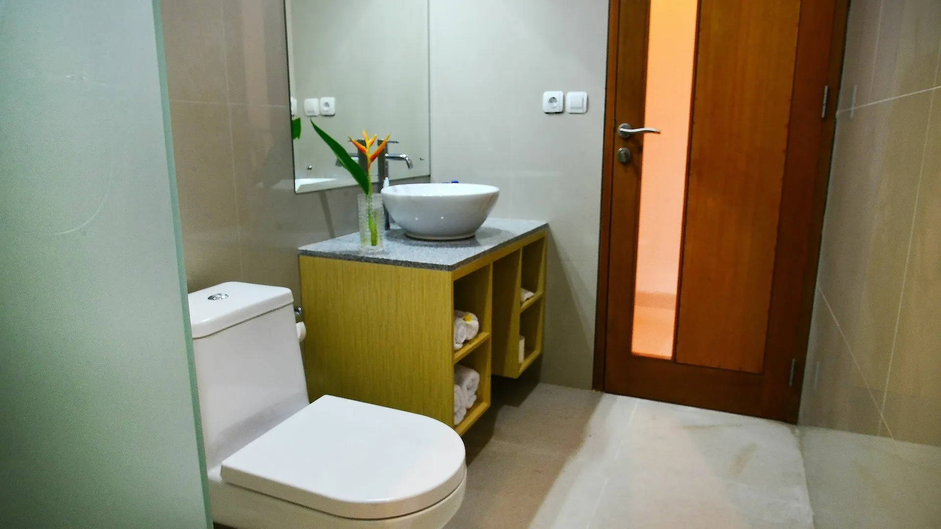 Harmony Beach Suite Seminyak