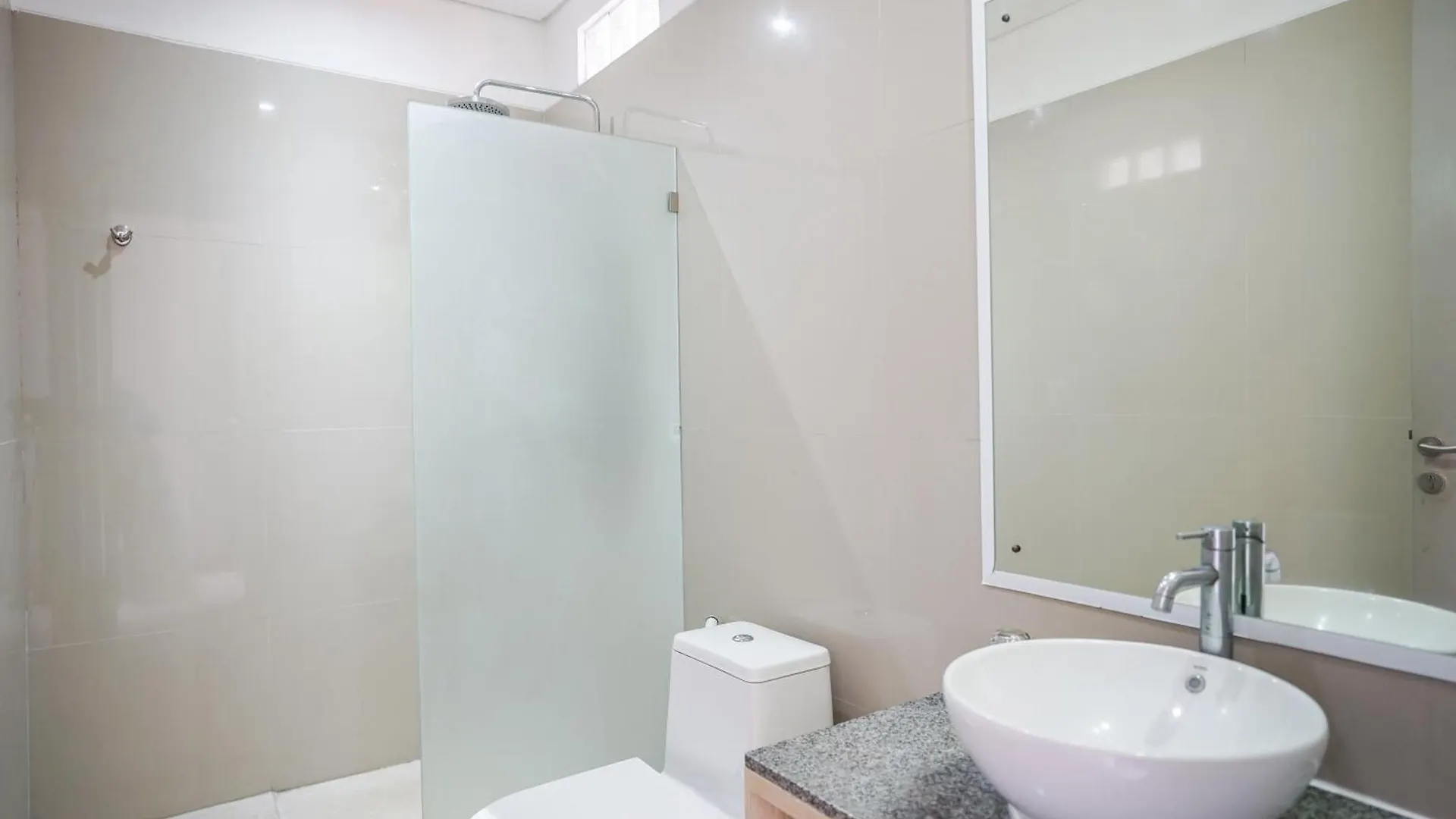 Harmony Beach Suite Seminyak